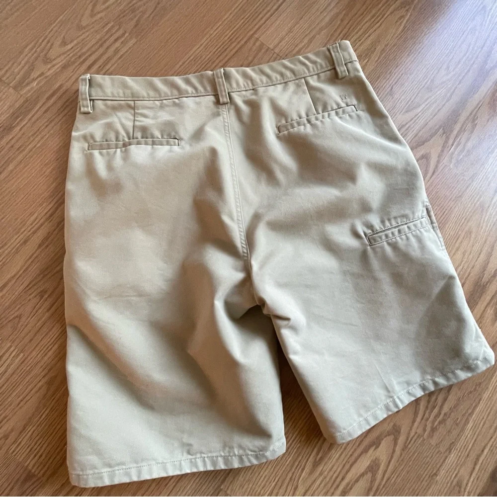 🟢3/$15 HAGGAR Khaki Shorts
